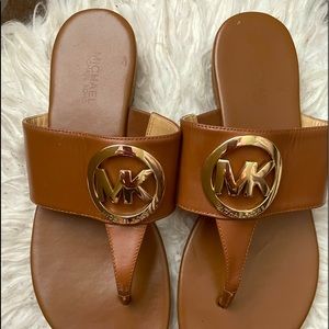 Micheal Kors Sandels